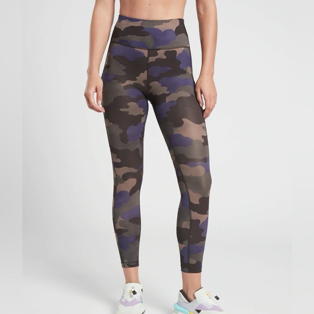 Athleta Ultimate Stash Pocket 7/8 Tights Leggings
